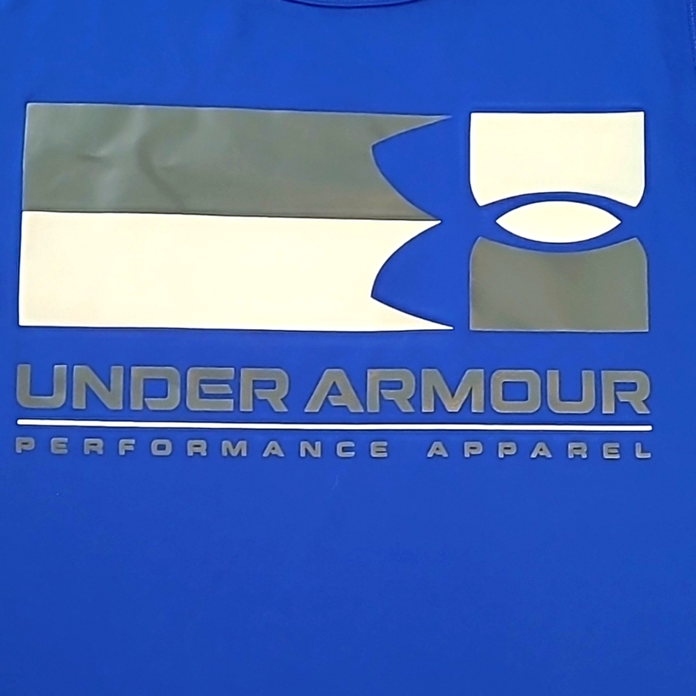 Men's Under Armor workout T-shirt, size medium loose, blue, NWT - Picture 2 of 4